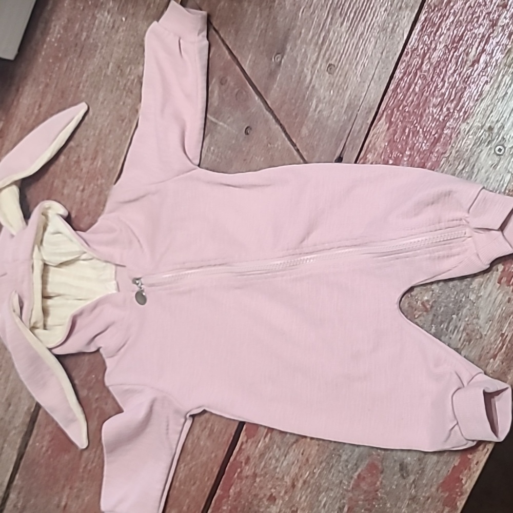 Baby "bunny" outfit. 6-9 months